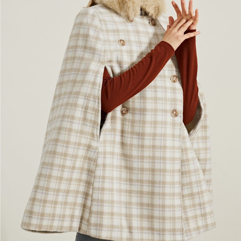 Chic Plaid Cape Coat with Fur Collar NWT size small - Picture 5 of 7